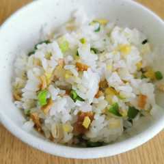 รูปของ 油揚げと生姜のきつねごはん