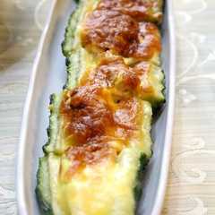 รูปของ ゴーヤ船のツナマヨ焼き
