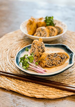 63℃ 簡単！ひじきと鶏ひき肉の巾着煮-レシピのメイン写真