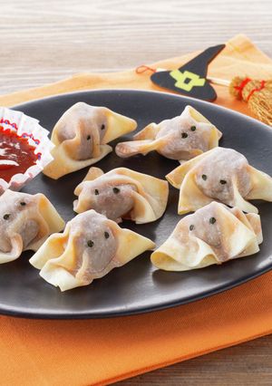 イシイのミートボールで簡単おばけ餃子-レシピのメイン写真