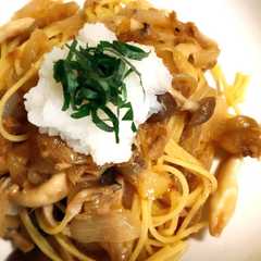 รูปของ 具沢山な和風パスタ