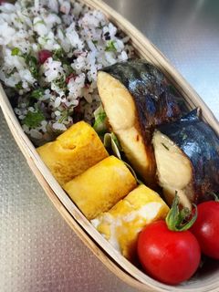 カリカリ梅と大葉の混ぜご飯弁当-レシピのメイン写真