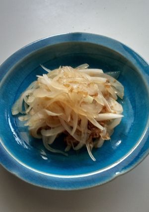 玉ねぎとかつお節のレンチン和え-レシピのメイン写真