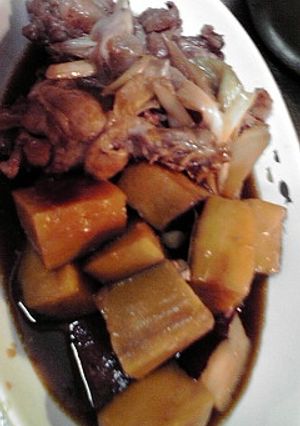 鶏手羽元とサツマイモの煮物-レシピのメイン写真