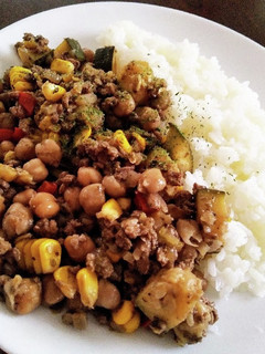 豆と挽肉の赤ワイン煮込み(大豆ミート)-レシピのメイン写真