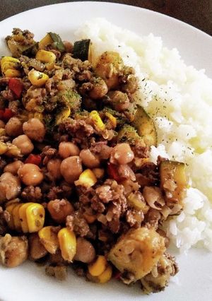 豆と挽肉の赤ワイン煮込み(大豆ミート)-レシピのメイン写真