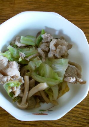 しめじと豚肉のバター醤油炒め-レシピのメイン写真