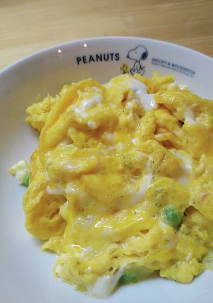 チーズ入りスクランブルエッグ-レシピのメイン写真