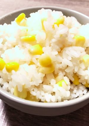 子供が喜ぶ!”最速”缶詰めコーンごはん-レシピのメイン写真