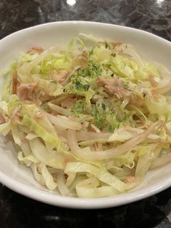 弱火でじっくりキャベツともやしの蒸し炒め-レシピのメイン写真