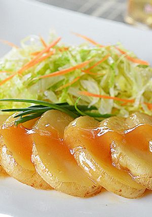みりんの甘み、じゃが芋のつや煮♪-レシピのメイン写真
