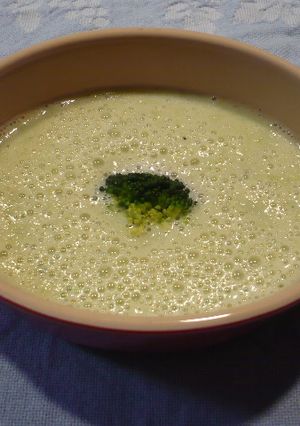 ブロッコリーの茎のヘルシーポタージュ-レシピのメイン写真