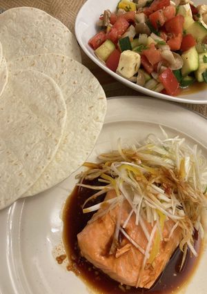 本日の夕食☆サーモンと野菜のトルティーヤ-レシピのメイン写真