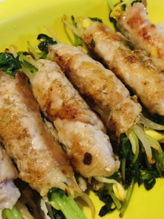 豆苗&豆もやし♫コスパ最高ヘルシー肉巻き-レシピのメイン写真