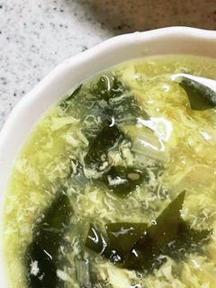 かんたん、わかめスープ-レシピのメイン写真