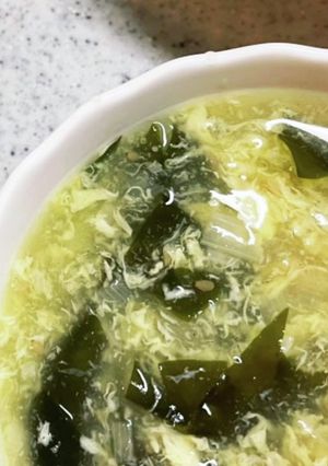 かんたん、わかめスープ-レシピのメイン写真