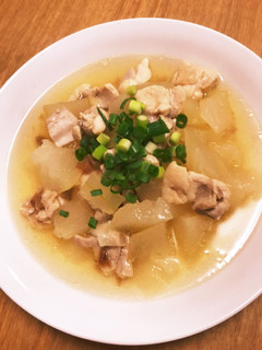 電気圧力鍋で作る冬瓜と梅干し鶏肉のスープ-レシピのメイン写真