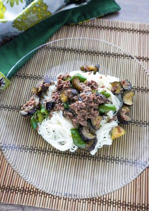 簡単！なすとピーマンの肉味噌そうめん-レシピのメイン写真