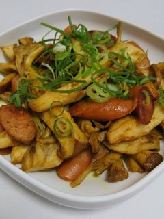 簡単!きのこウインナーのバターカレー炒め-レシピのメイン写真