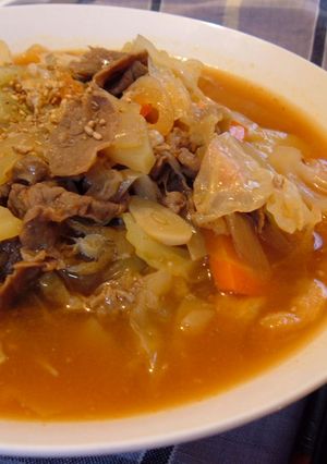 サントリー天然水で牛肉の韓国風スープ-レシピのメイン写真