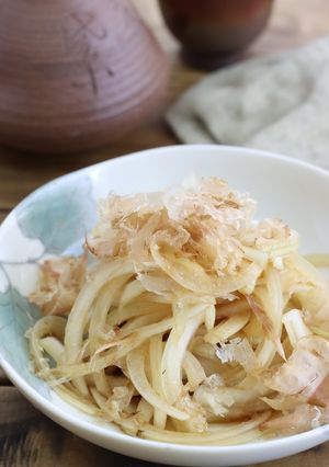 箸休めに♪新玉ねぎのおかかポン酢和え-レシピのメイン写真