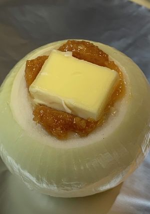 丸ごと玉ねぎのホイル焼き・味噌バター-レシピのメイン写真