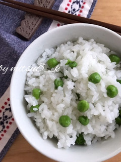 冷凍グリーンピースで簡単豆ごはん-レシピのメイン写真