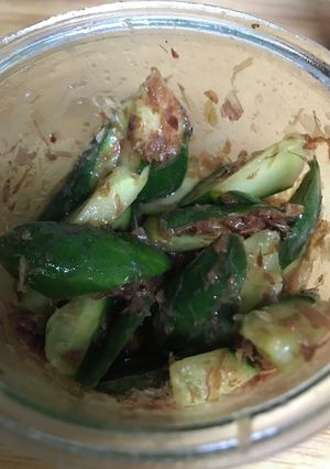 我が家の焼き梅ときゅうりのポン酢漬け-レシピのメイン写真