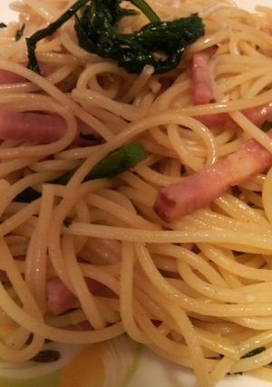 ☆春菊とベーコンの和風パスタ☆-レシピのメイン写真