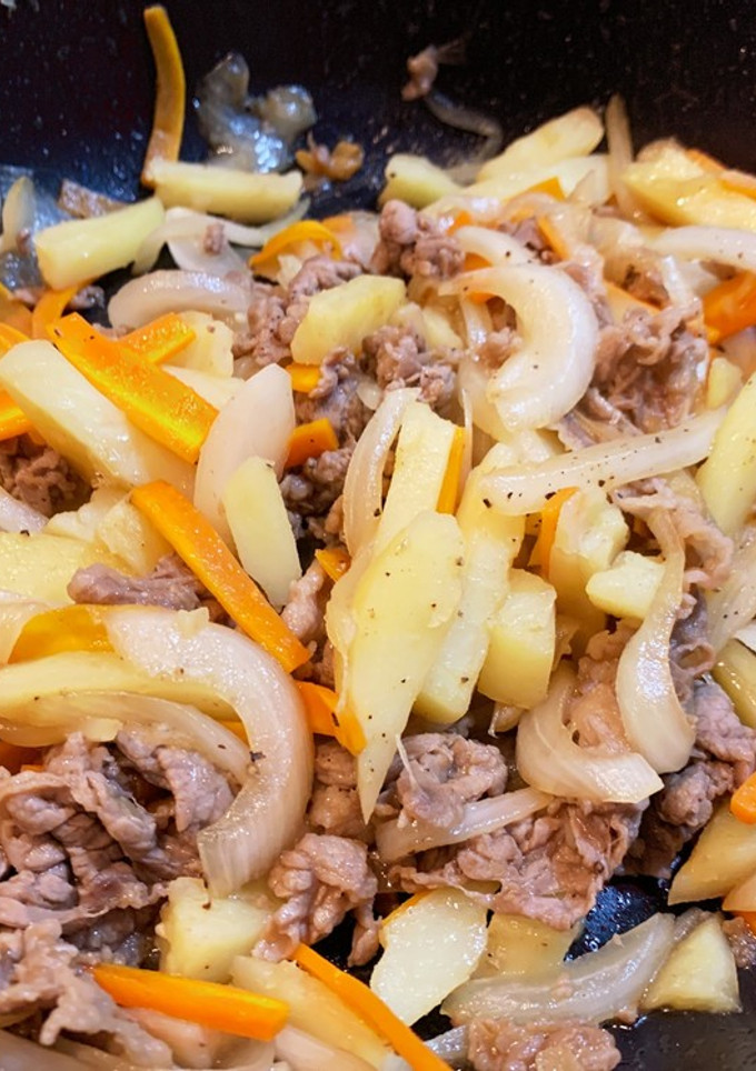 ジャガイモと牛肉のオイスターソース炒め-レシピのメイン写真