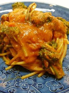 煮干たっぷりのトマトクリームパスタ-レシピのメイン写真