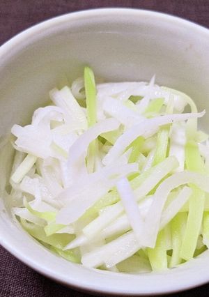 大根とブロッコリーの茎のレンジナムル-レシピのメイン写真