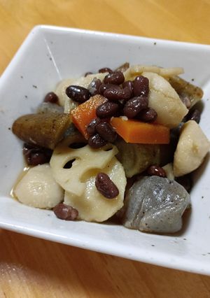根菜と蒸しあずきのやさしい煮物-レシピのメイン写真