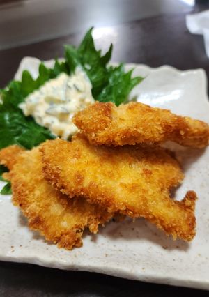 鶏ムネ肉の揚げ焼きのタルタルソース添え-レシピのメイン写真