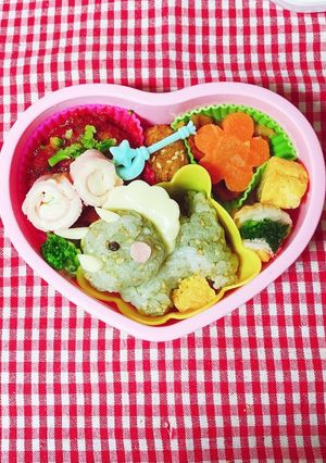恐竜弁当　トリケラトプス全身　キャラ弁-レシピのメイン写真