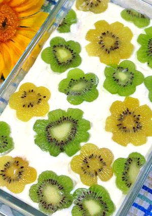お花のキウイとヨーグルトのスコップケーキ-レシピのメイン写真