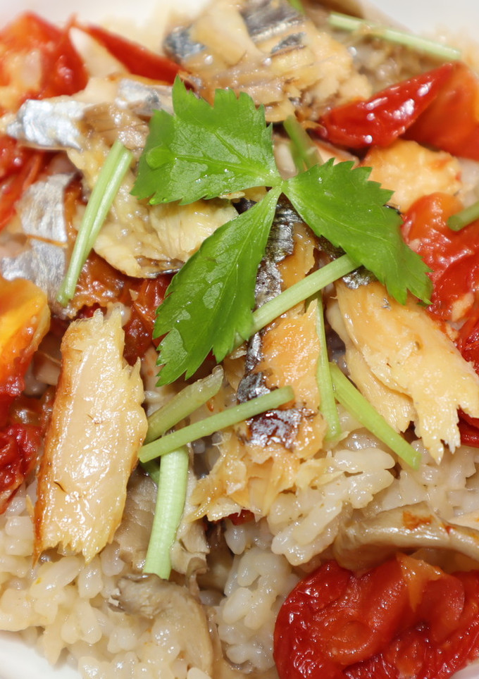 太刀魚の干物と乾燥舞茸で炊き込みご飯-レシピのメイン写真