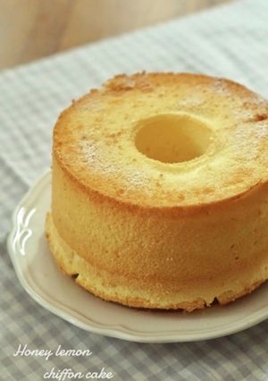 ハニーレモンのシフォンケーキ。-レシピのメイン写真