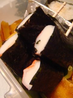 お弁当に!カニカマ海苔巻き☆-レシピのメイン写真
