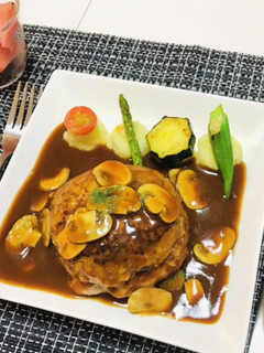 デミハンバーグメインの夕飯メニュー-レシピのメイン写真