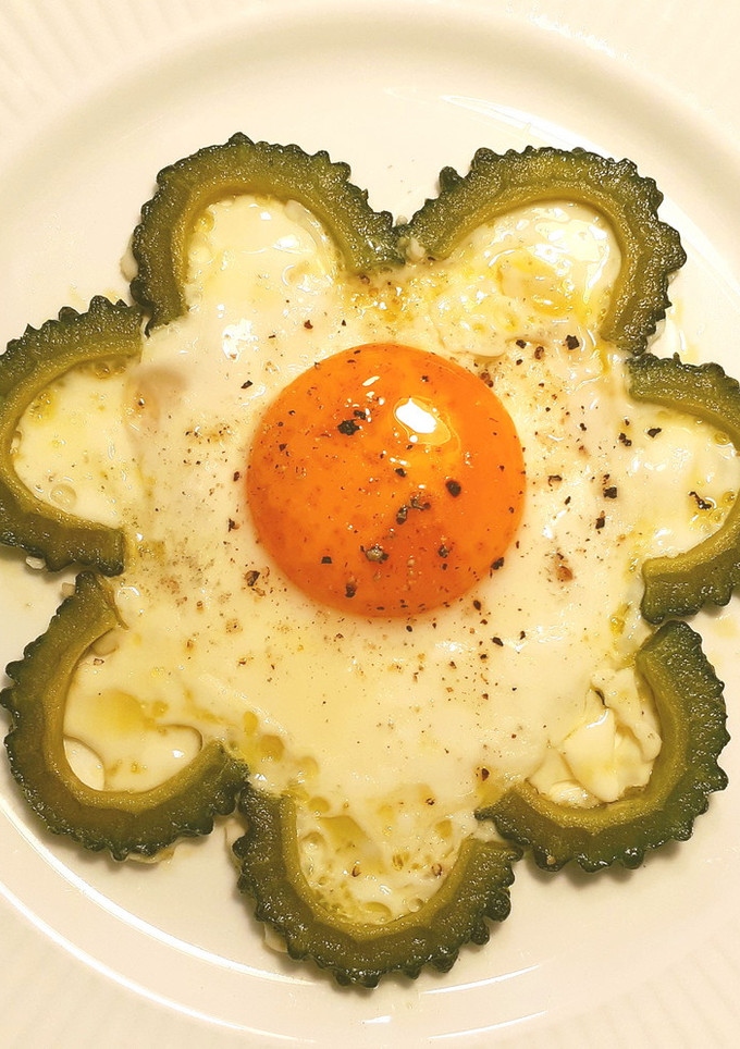 目玉焼きアレンジ　ゴーヤの額縁-レシピのメイン写真