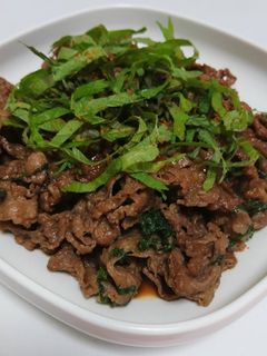 簡単!美味!大葉たっぷり♪牛肉の甘辛炒め-レシピのメイン写真