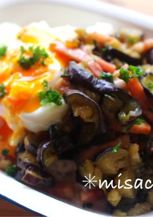 mレンジで茄子とベーコンの甘辛炒め【丼】-レシピのメイン写真