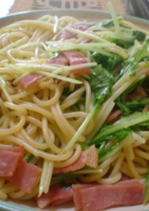 水菜とベーコンの和風ペペロンチーノ-レシピのメイン写真