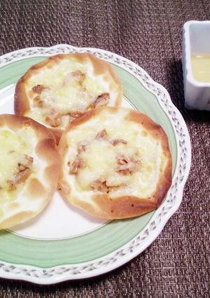 餃子の皮でピザ-レシピのメイン写真