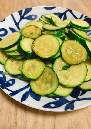 ⌘ズッキーニのクミン焼き⌘-レシピのメイン写真