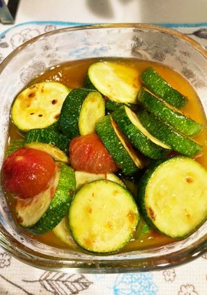 ミニトマトとズッキーニのマリネ-レシピのメイン写真