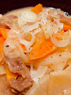 白味噌でコク甘〜とろとろ牛すじ味噌煮込み-レシピのメイン写真