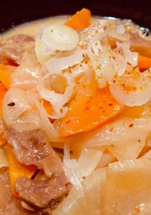 白味噌でコク甘〜とろとろ牛すじ味噌煮込み-レシピのメイン写真