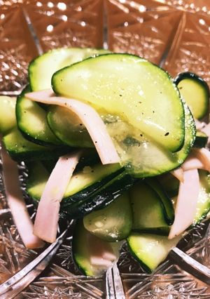 夏の常備菜に！ズッキーニのハムサラダ-レシピのメイン写真